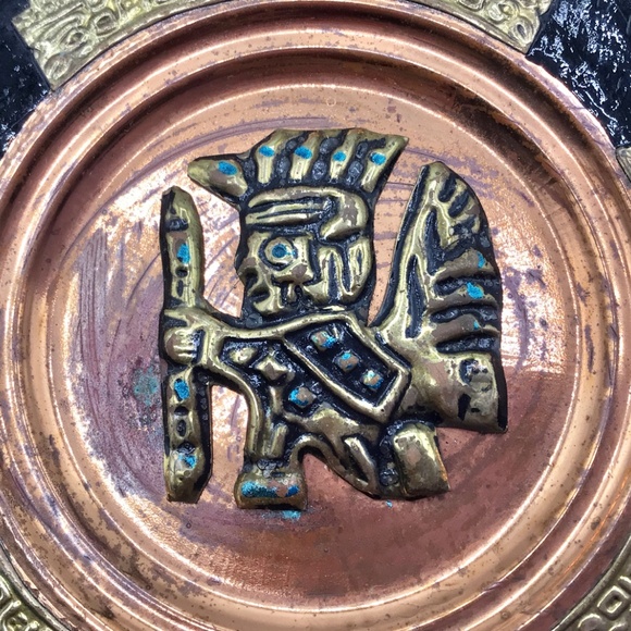Vintage Peruvian Wall Plates – Handcrafted Copper and Brass Decorative Plates - Picture 6 of 12